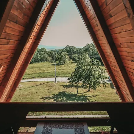 Domacinstvo Braca Rebic Villa Gacko Exterior photo